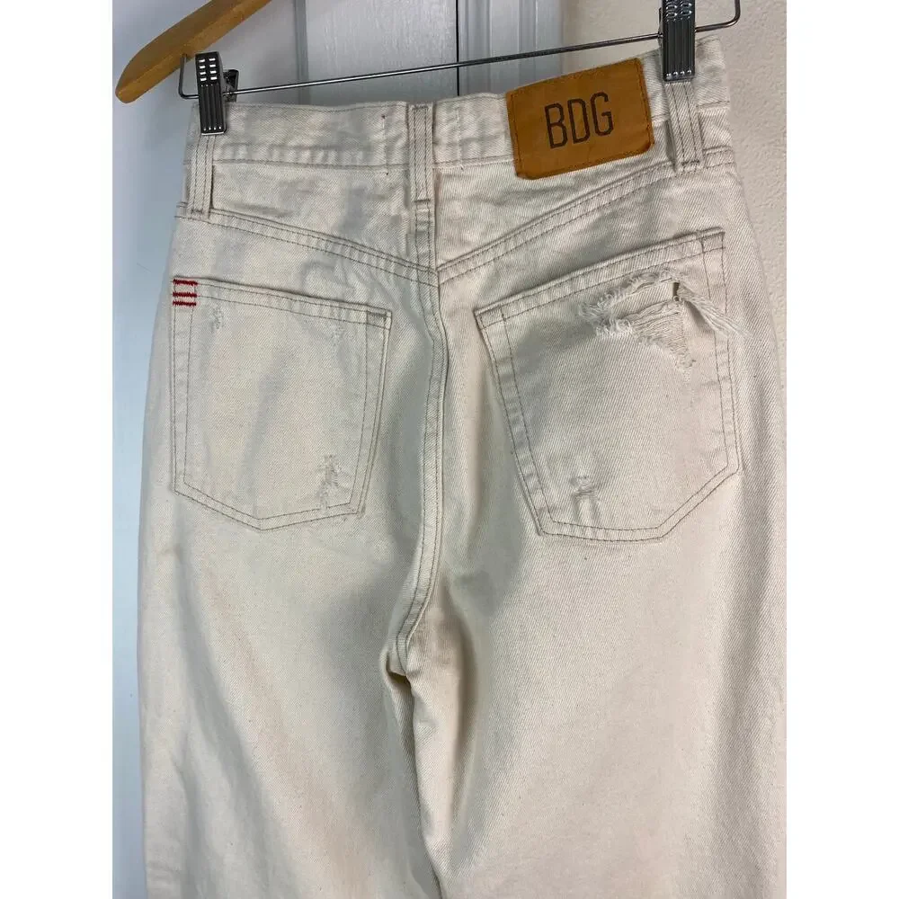 Urban Outfitters BDG Women's Size 26 Cream Distressed High Rise Baggy Jeans * - Picture 7 of 10